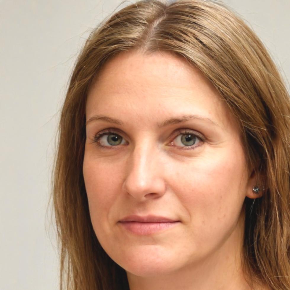 Portrait professionnel d'Élodie Vargas, directrice contenu et SEO